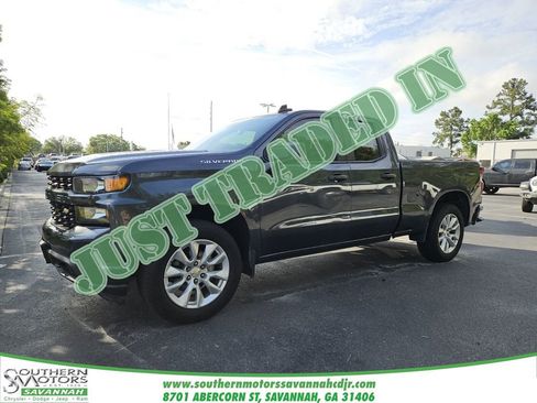 Used 2022 Chevrolet Silverado 1500 Custom RWD image 1