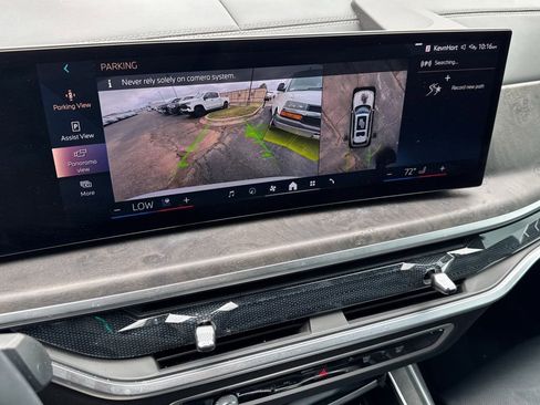 Used 2024 BMW X7 M50i AWD/4WD image 12