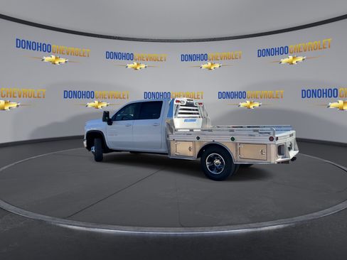 New 2026 Chevrolet Silverado 3500 LT w/ Convenience Package image 6