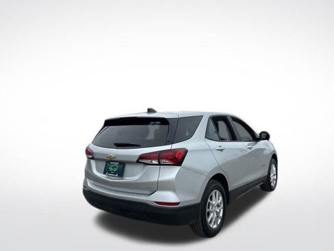 Certified 2022 Chevrolet Equinox LS image 12