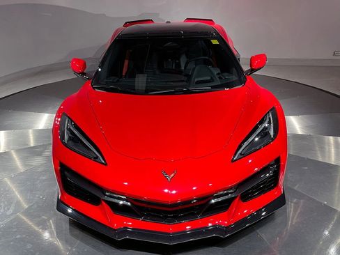 Used 2024 Chevrolet Corvette Z06 RWD image 20