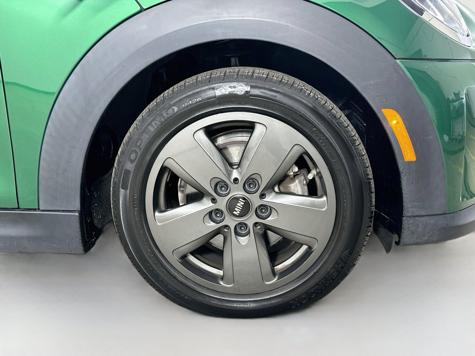 Certified 2023 MINI Cooper 2-Door Hardtop FWD image 10