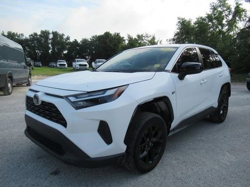 Used 2024 Toyota RAV4 LE FWD image 2