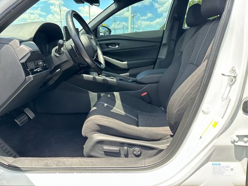 Used 2024 Honda Accord Sport image 8