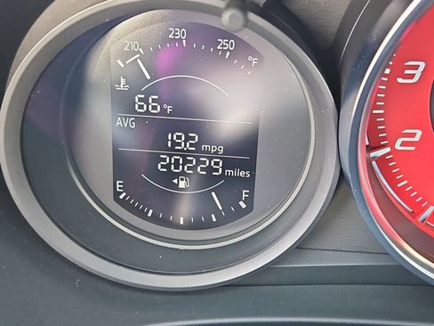 Used 2019 FIAT 124 Spider Abarth w/ Visibility Group image 11