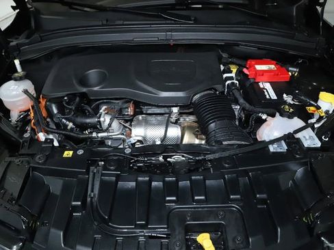 Used 2024 Alfa Romeo Tonale Veloce image 40