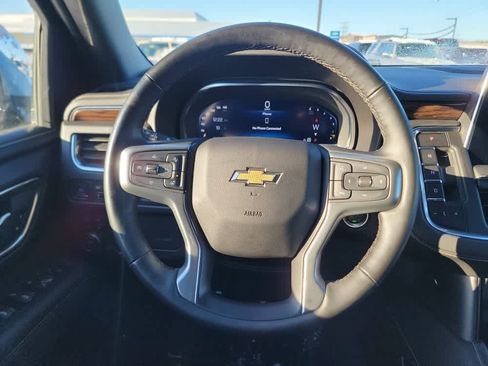 Certified 2024 Chevrolet Suburban Premier image 13