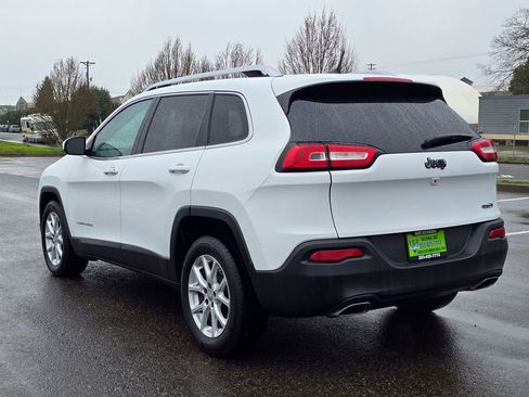 Used 2015 Jeep Cherokee Latitude w/ Comfort/Convenience Group image 3