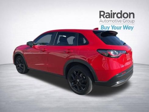 Used 2023 Honda HR-V Sport image 5