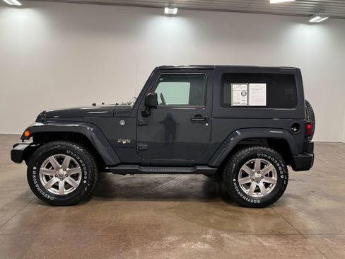 Used 2016 Jeep Wrangler Sahara w/ Dual Top Group image 6