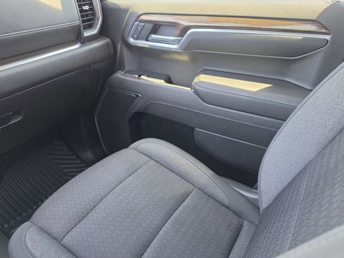 Used 2022 Chevrolet Silverado 1500 LT image 18