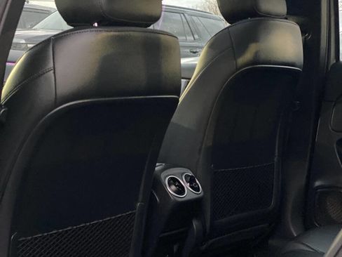 Used 2022 Mercedes-Benz A 220 4MATIC image 5