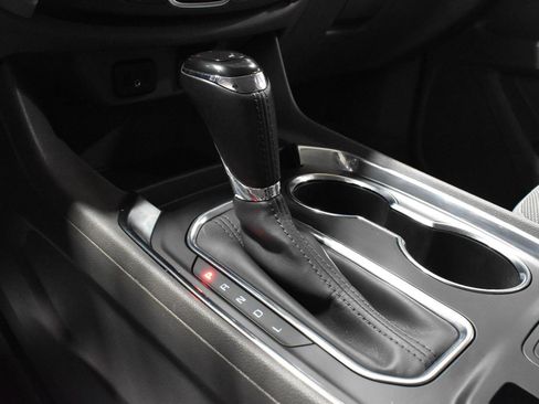 Used 2020 Chevrolet Traverse LT w/ LPO, Floor Liner Package image 24