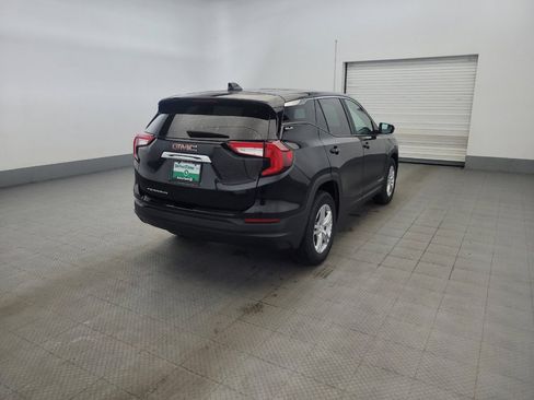 Used 2023 GMC Terrain SLE FWD image 9