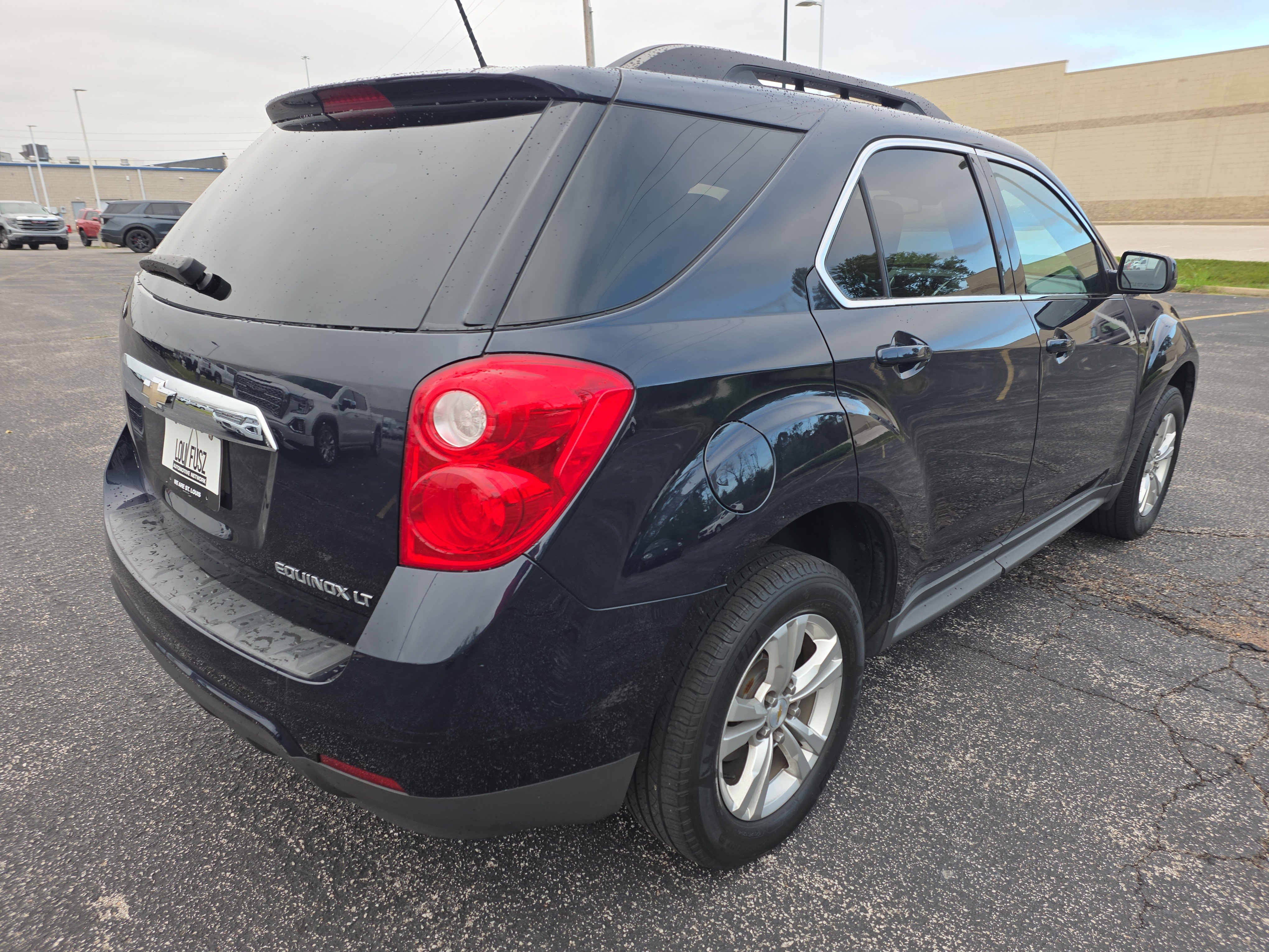 Used 2015 Chevrolet Equinox LT w/ Driver Convenience Package FWD image 4