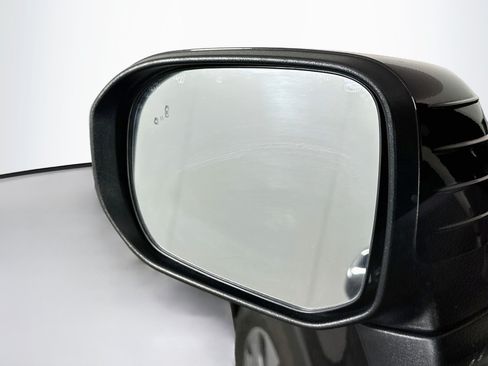 Used 2022 Kia Telluride EX w/ EX Premium Package FWD image 16