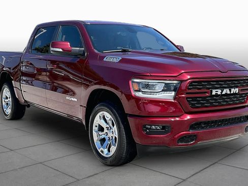 Used 2022 RAM 1500 Big Horn AWD/4WD image 3