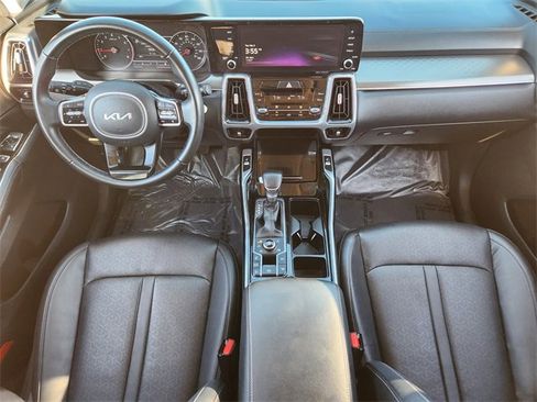 Used 2022 Kia Sorento SX image 25
