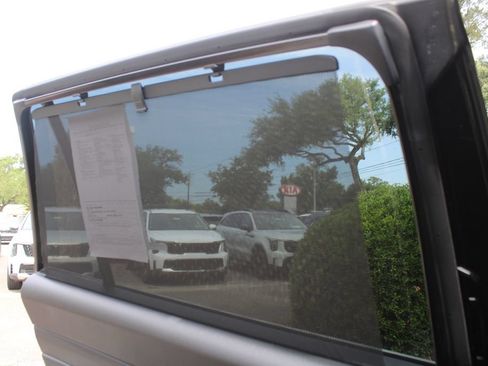 Used 2024 Toyota Grand Highlander AWD Hybrid image 29