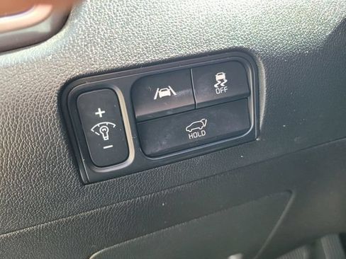 Used 2023 Kia Sorento EX AWD/4WD image 17