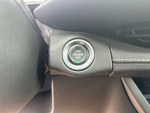 Used 2023 Buick Envision Essence FWD image 20