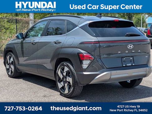 Used 2024 Hyundai Kona Limited FWD image 3