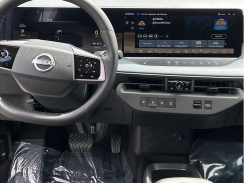 New 2026 Nissan Leaf SV+ w/ Floor Mat Package (SV+) image 14