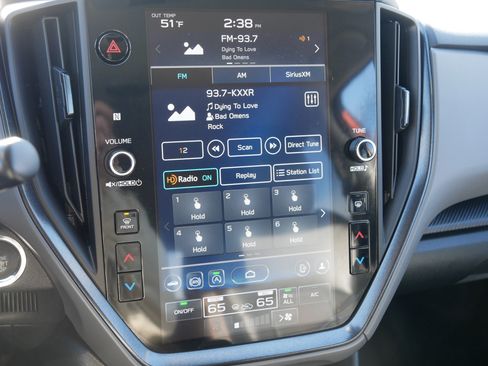 Used 2024 Subaru Crosstrek 2.5i Limited w/ Crosstrek Mirror Package image 22