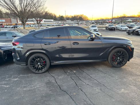 Used 2024 BMW X6 xDrive40i w/ Premium Package image 6
