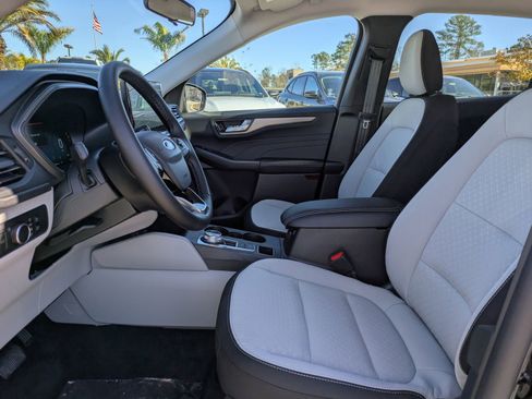 New 2026 Ford Escape Active w/ Active Premium Tech Pack image 19