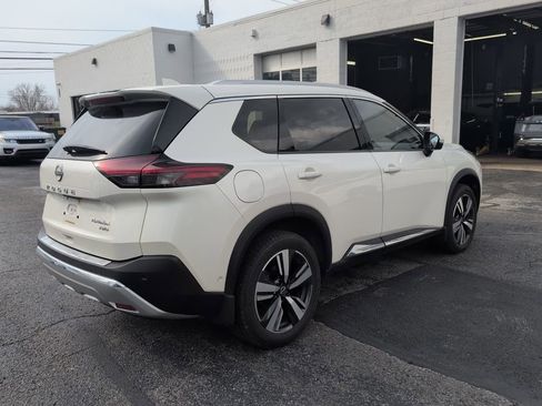 Certified 2023 Nissan Rogue Platinum w/ Platinum Premium Package image 3