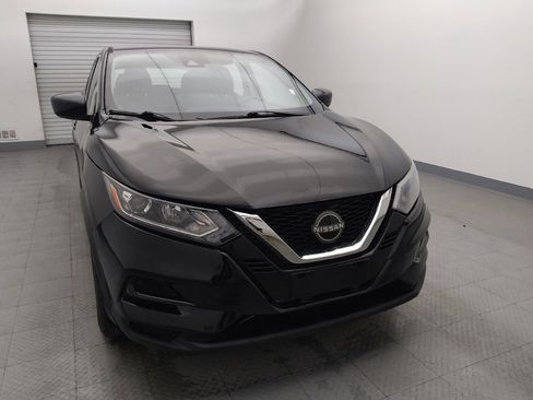 Used 2020 Nissan Rogue Sport S image 14