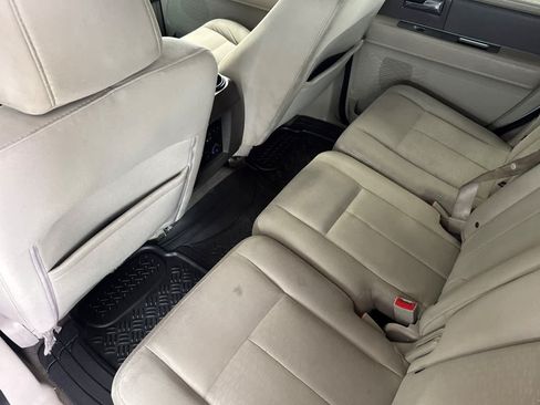 Used 2013 Ford Expedition XLT w/ HD Trailer Tow Pkg AWD/4WD image 4