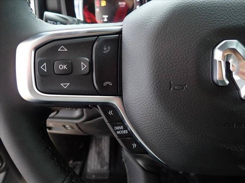 New 2026 RAM 1500 Big Horn AWD/4WD image 13