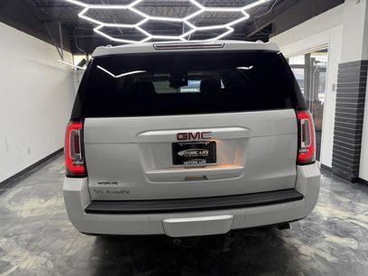 Used 2018 GMC Yukon SLT w/ Premium Edition