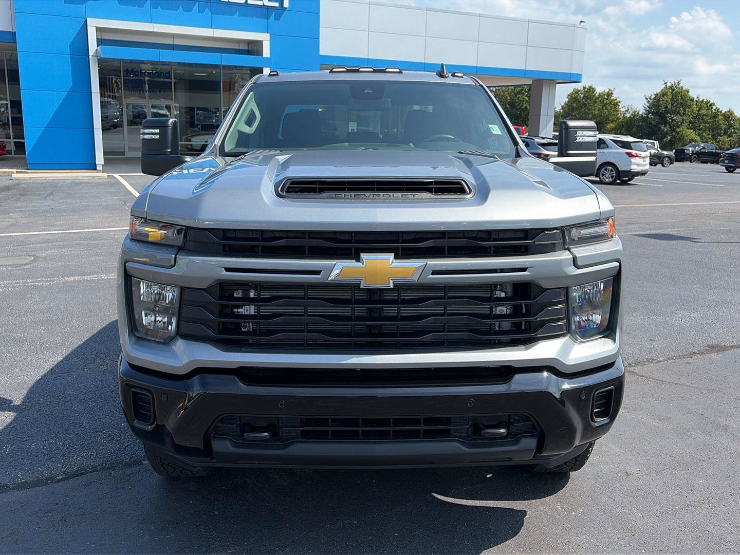 New 2026 Chevrolet Silverado 2500 Custom w/ Custom Value Package AWD/4WD image 8