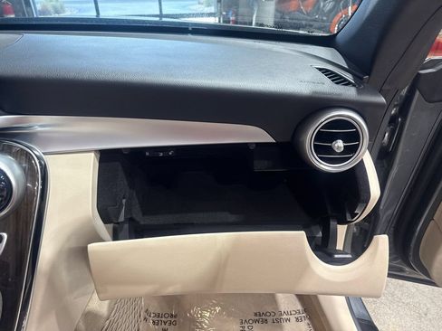 Used 2018 Mercedes-Benz C 300 4MATIC Cabriolet image 73