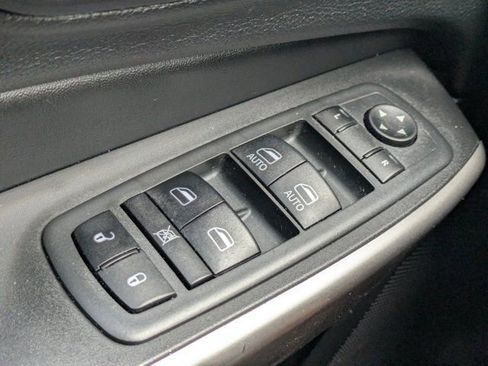 Used 2021 Jeep Cherokee High Altitude image 20