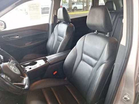 Used 2021 Nissan Rogue SL FWD image 9