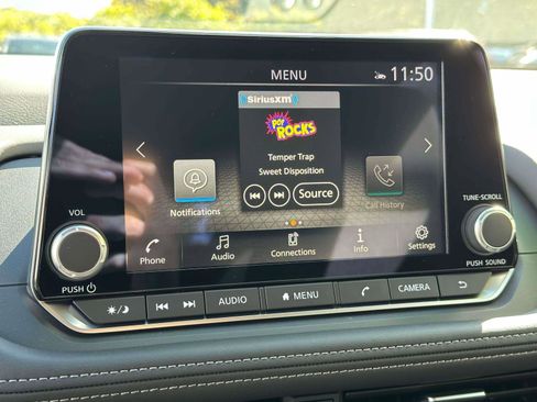 Used 2026 Nissan Rogue SV image 26