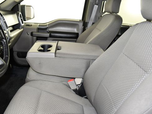 Used 2019 Ford F150 XLT w/ Equipment Group 302A Luxury AWD/4WD image 42