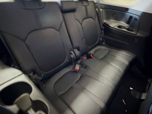 Used 2024 Honda Pilot EX-L image 14