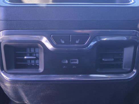 Used 2024 Chevrolet Silverado 2500 High Country w/ High Country Premium Package image 30