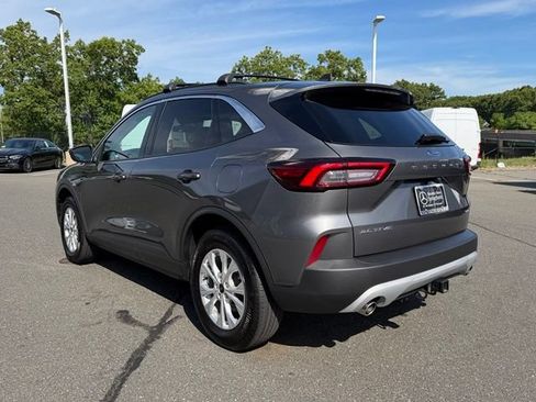 Used 2023 Ford Escape Active AWD/4WD image 5