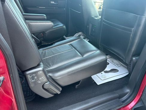 Used 2007 Ford Expedition EL XLT image 12