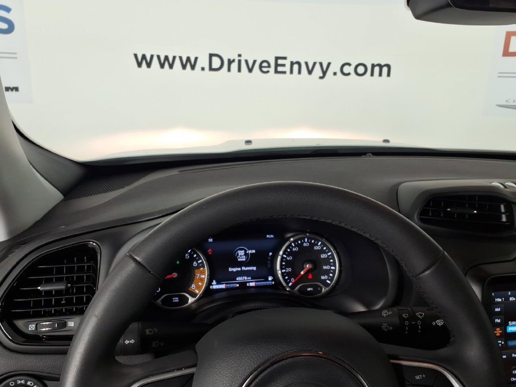 Used 2023 Jeep Renegade Altitude AWD/4WD image 26