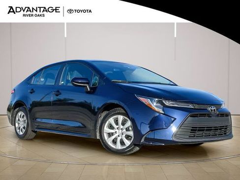 Certified 2024 Toyota Corolla LE FWD image 2