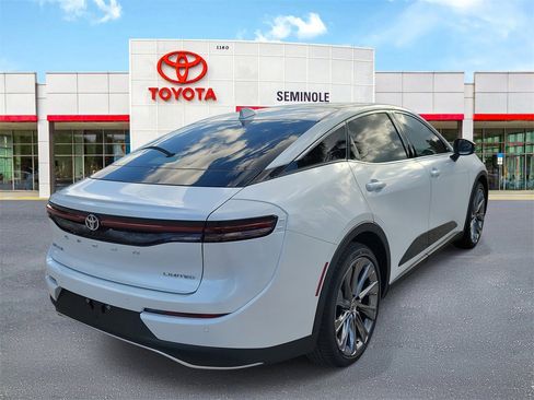 New 2026 Toyota Crown Limited image 3