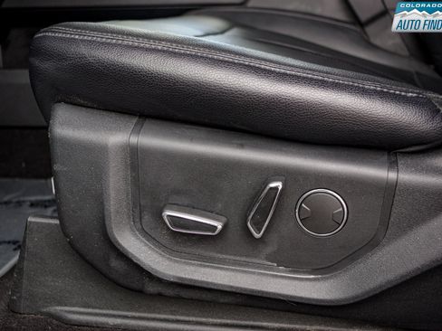 Used 2019 Ford Expedition Max Limited image 12