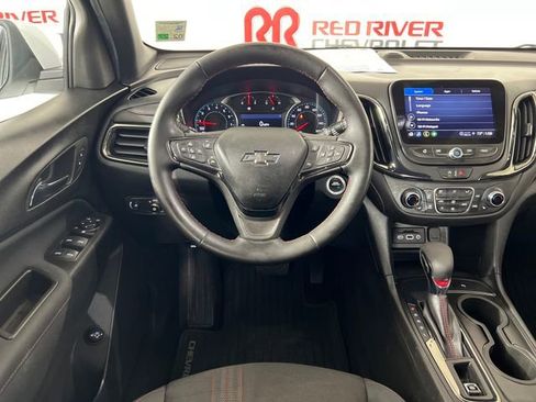Used 2023 Chevrolet Equinox RS FWD image 14